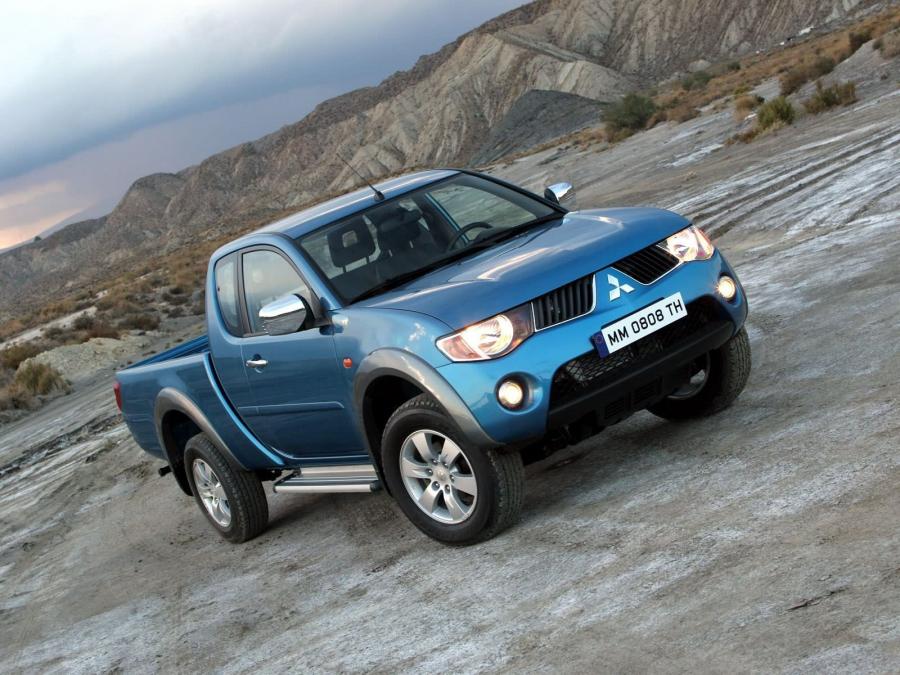  Mitsubishi L200 Club Cab 2006 года  (фото 4 из 4)